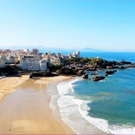 Studio Front De Mer Avec Piscine Et Balcon A Biarritz - Fr-1-3-412 Kültér fotó