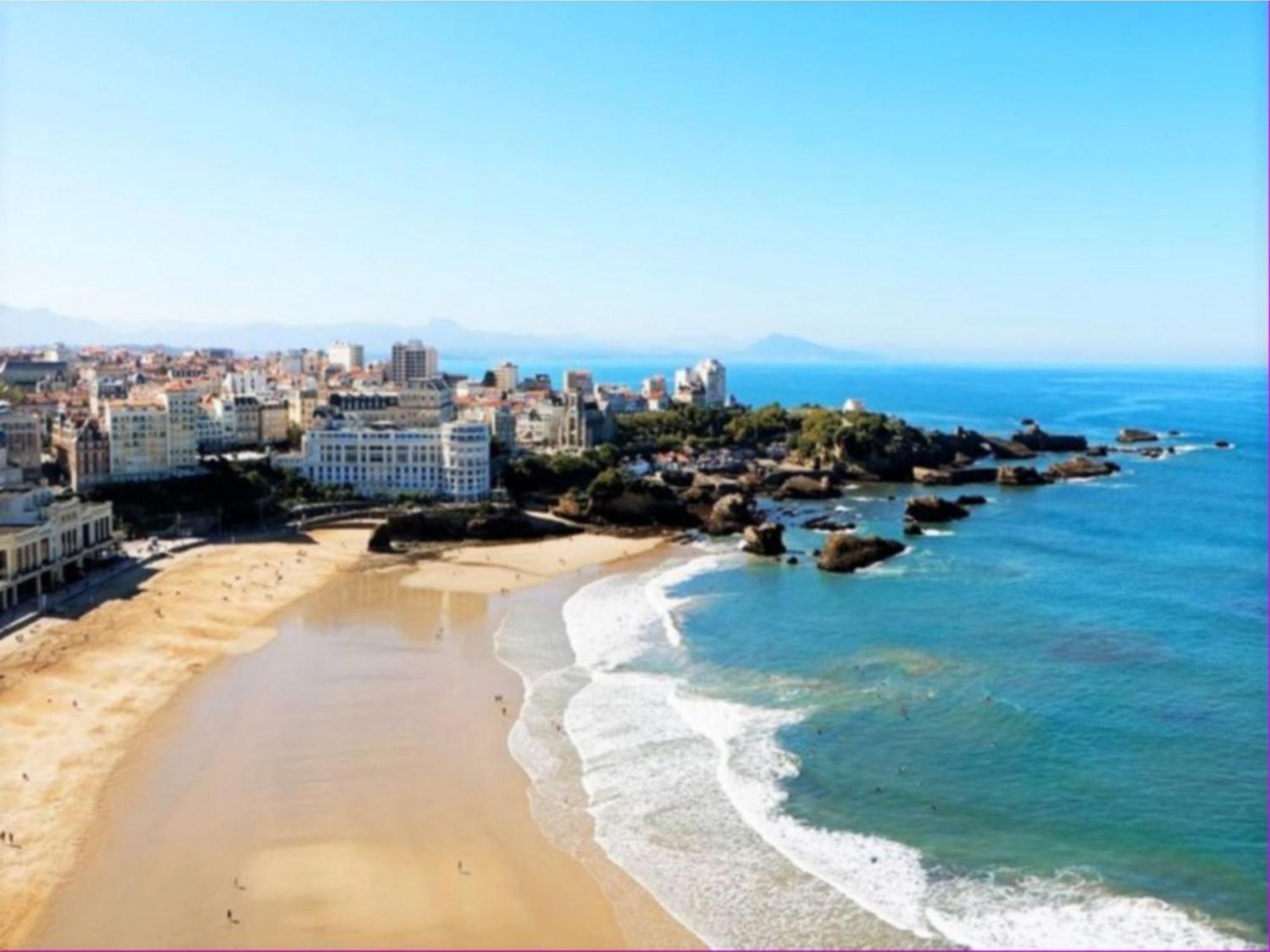 Studio Front De Mer Avec Piscine Et Balcon A Biarritz - Fr-1-3-412 Kültér fotó